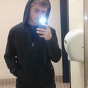 Meet your Posher, Brandon